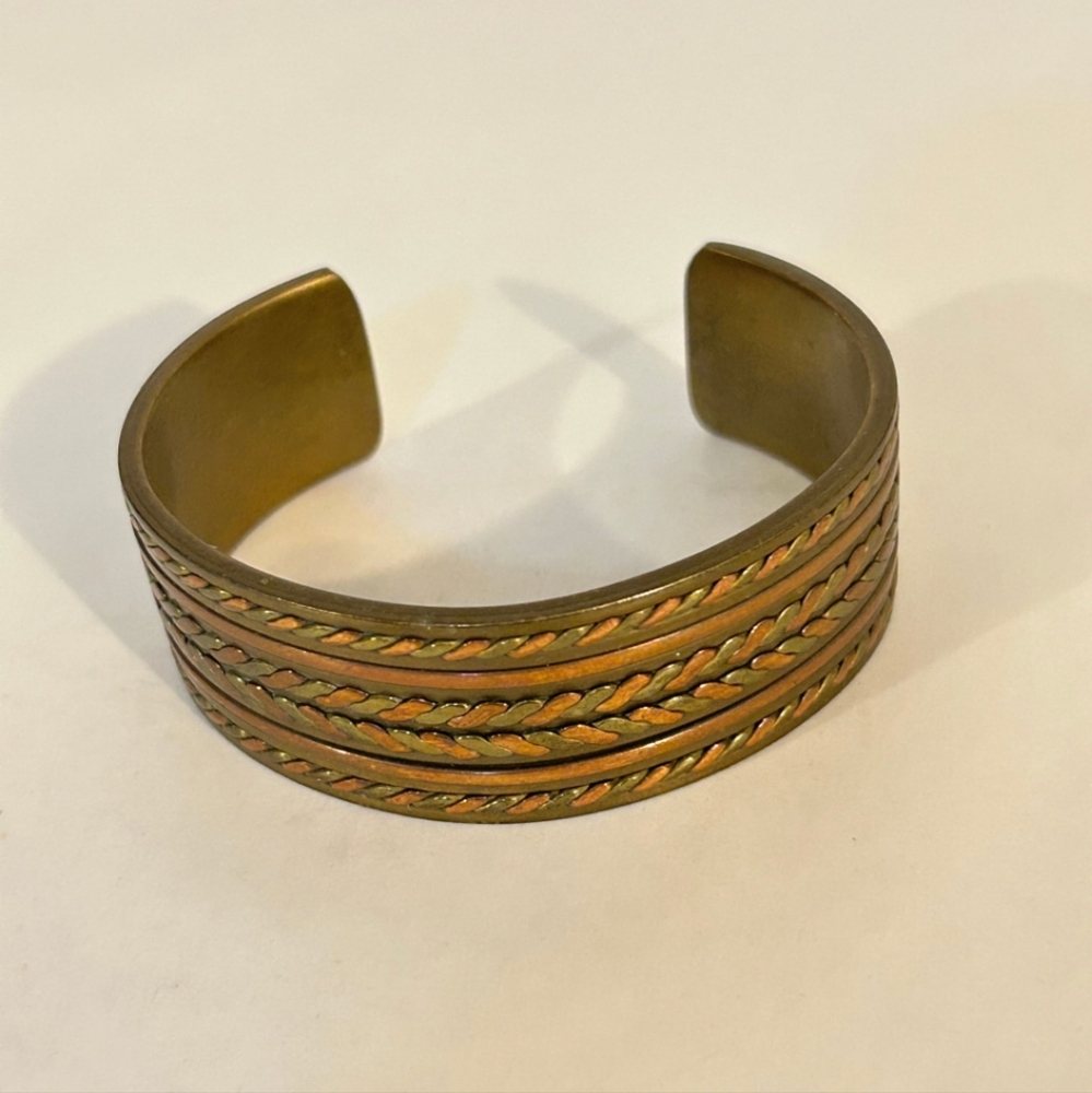 Vintage heavy copper cuff Bracelet Sz 7